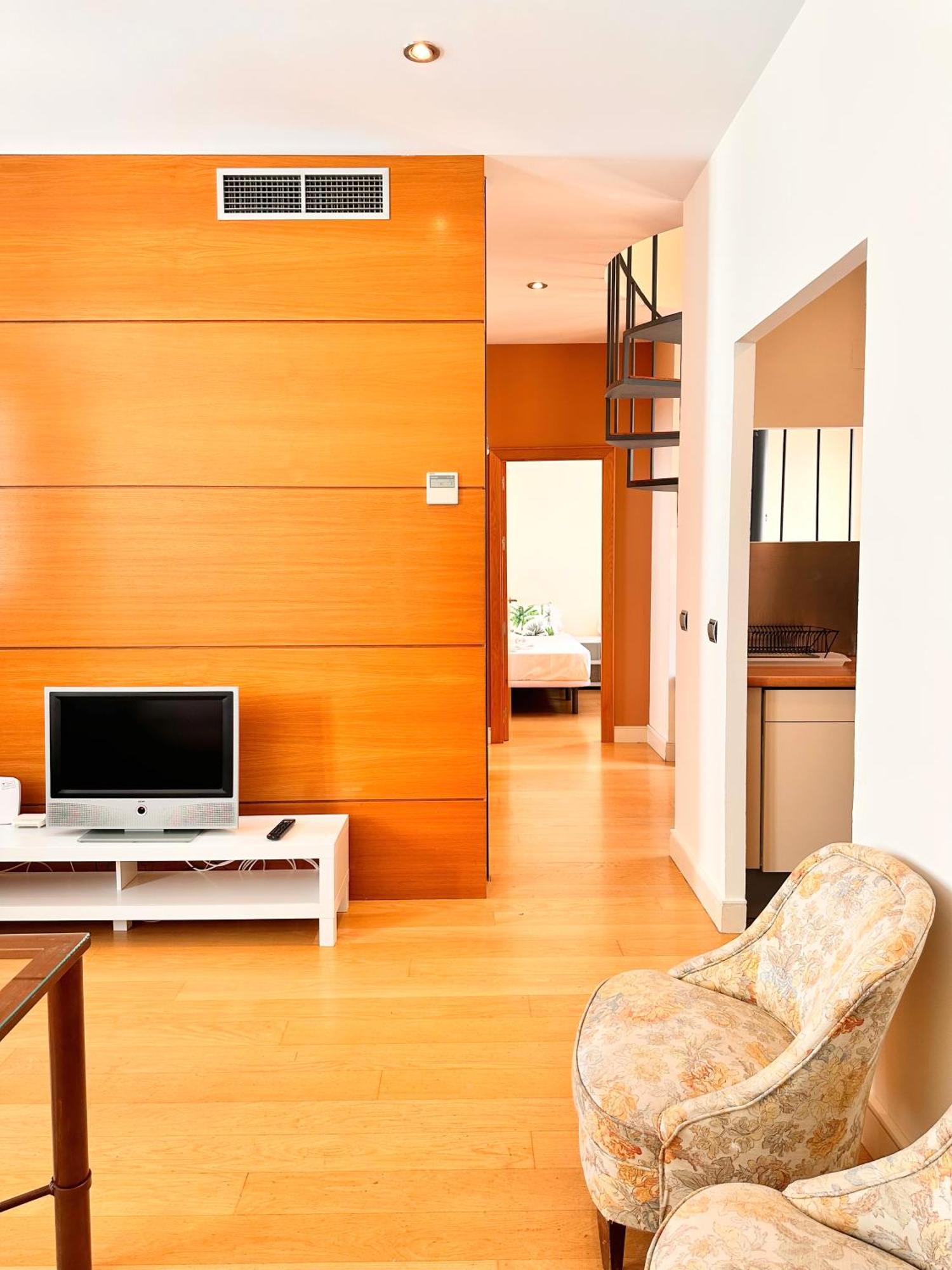 Penthouse Near Cathedral Private Rooftop Private Parking Sevilla Exteriör bild