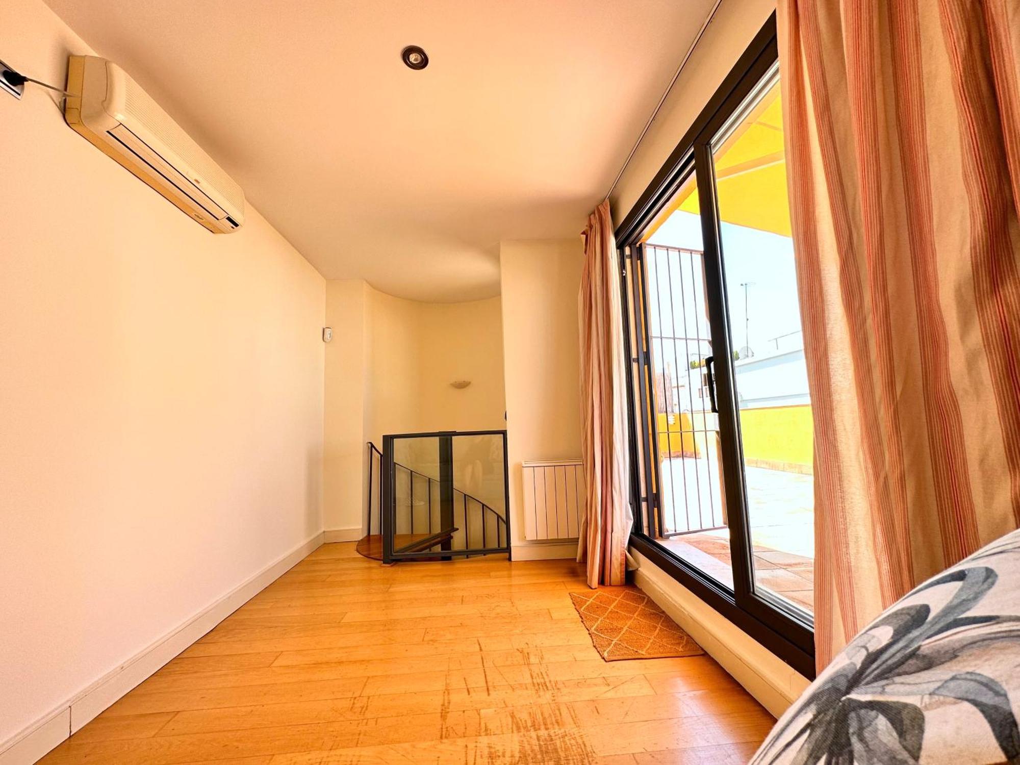 Penthouse Near Cathedral Private Rooftop Private Parking Sevilla Exteriör bild