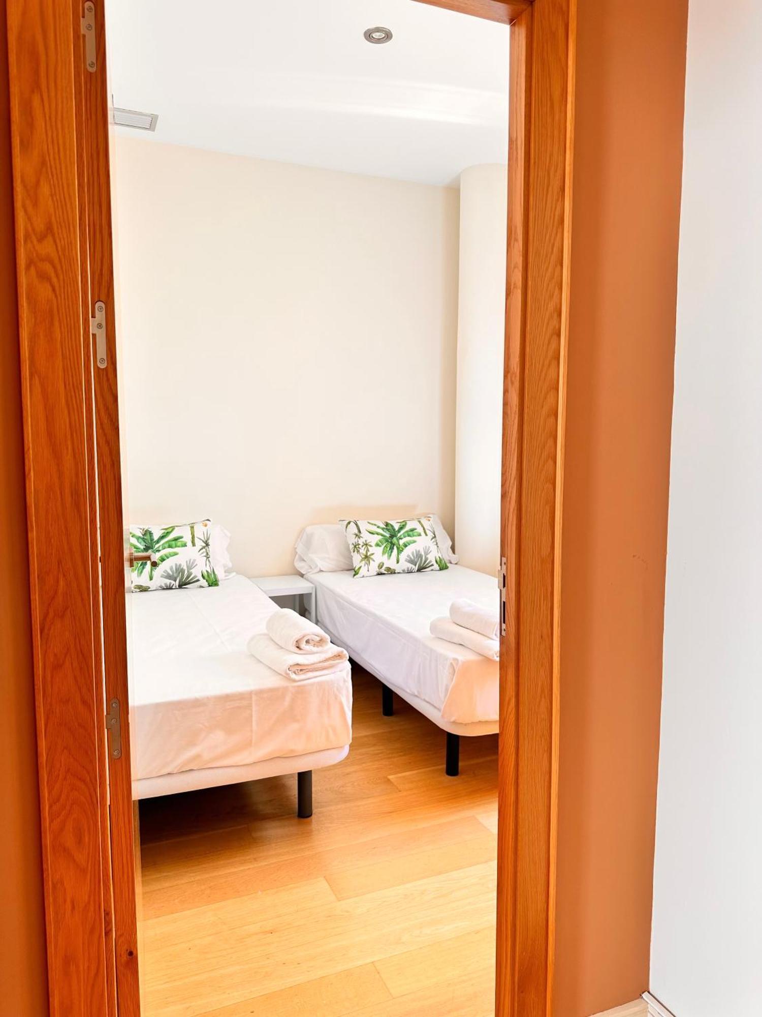 Penthouse Near Cathedral Private Rooftop Private Parking Sevilla Exteriör bild