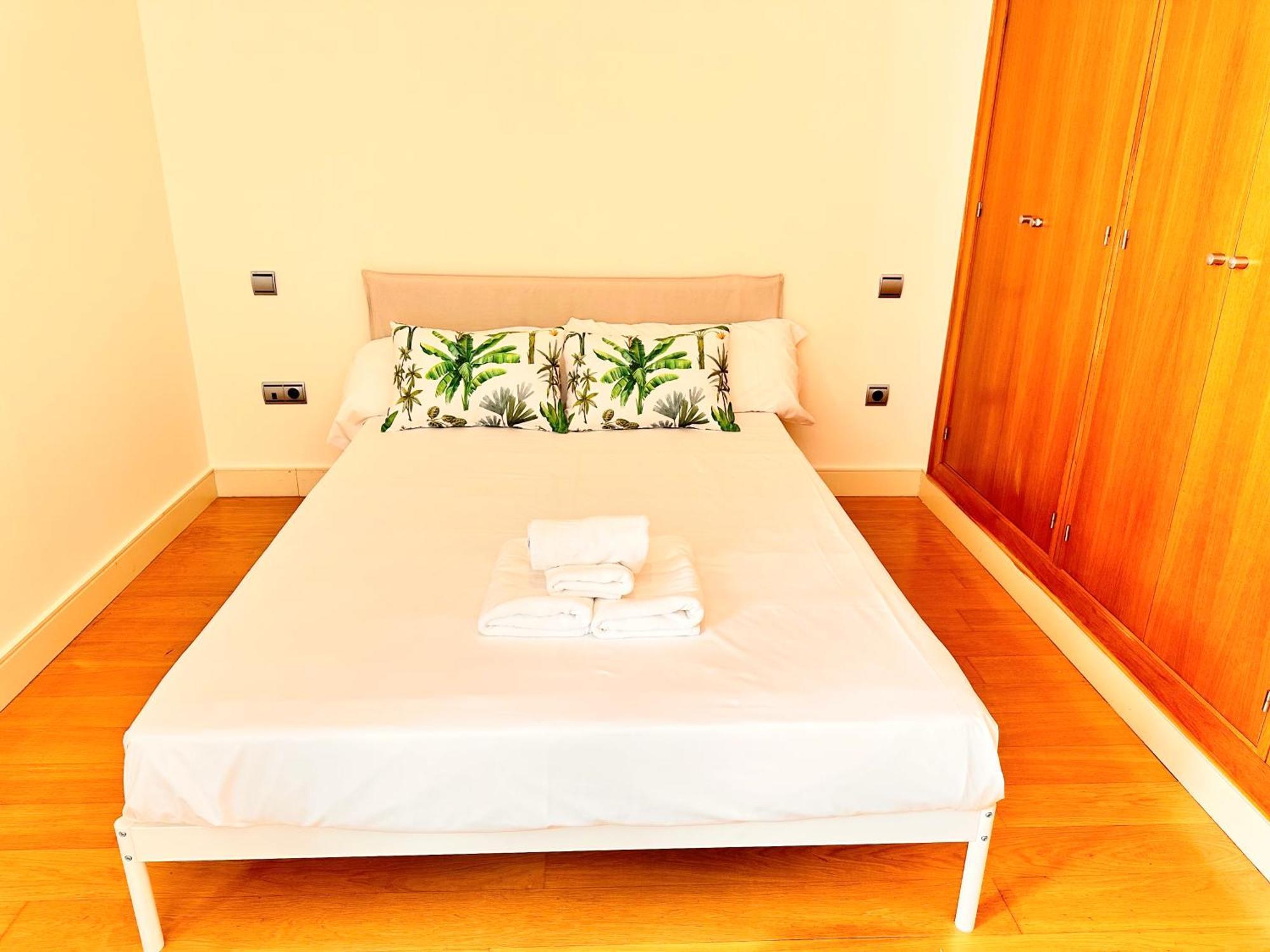 Penthouse Near Cathedral Private Rooftop Private Parking Sevilla Exteriör bild